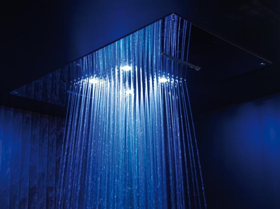 Soffione cromoterapia da incasso in acciaio inox 3 getti 4 led 700x400 con pulsantiera - Bagno Italiano