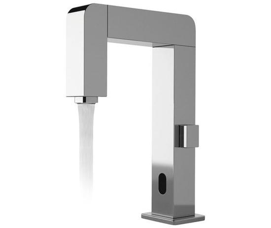 SENSOR miscelatore lavabo elettronico - Bagno Italiano