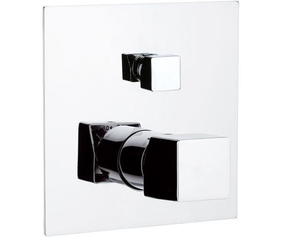 CUBE WATERFALL miscelatore vasca-doccia incasso con deviatore - Bagno Italiano