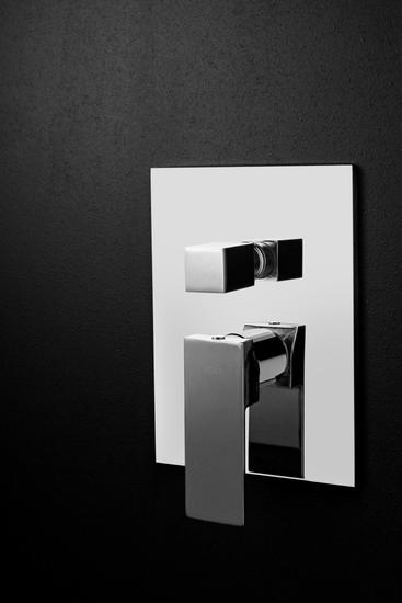 H-UNO Monocomando doccia incasso tre uscite - Bagno Italiano